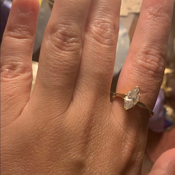 Dainty ring - Picture 2 of 2